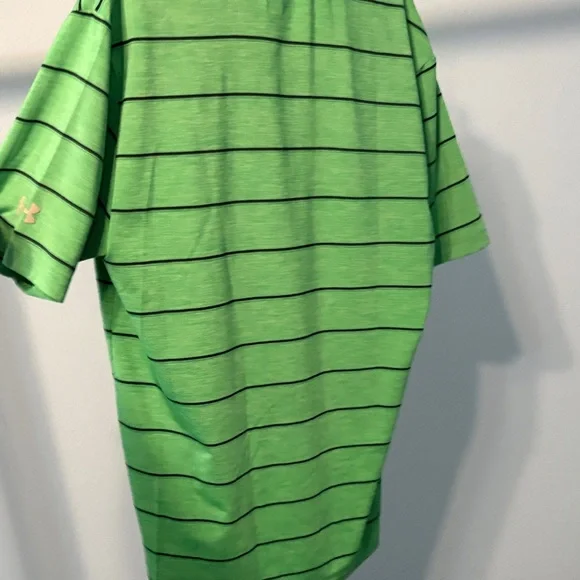 Under Armour Men's Polo Shirt in Green with Black Stripes - Picture 6 of 6